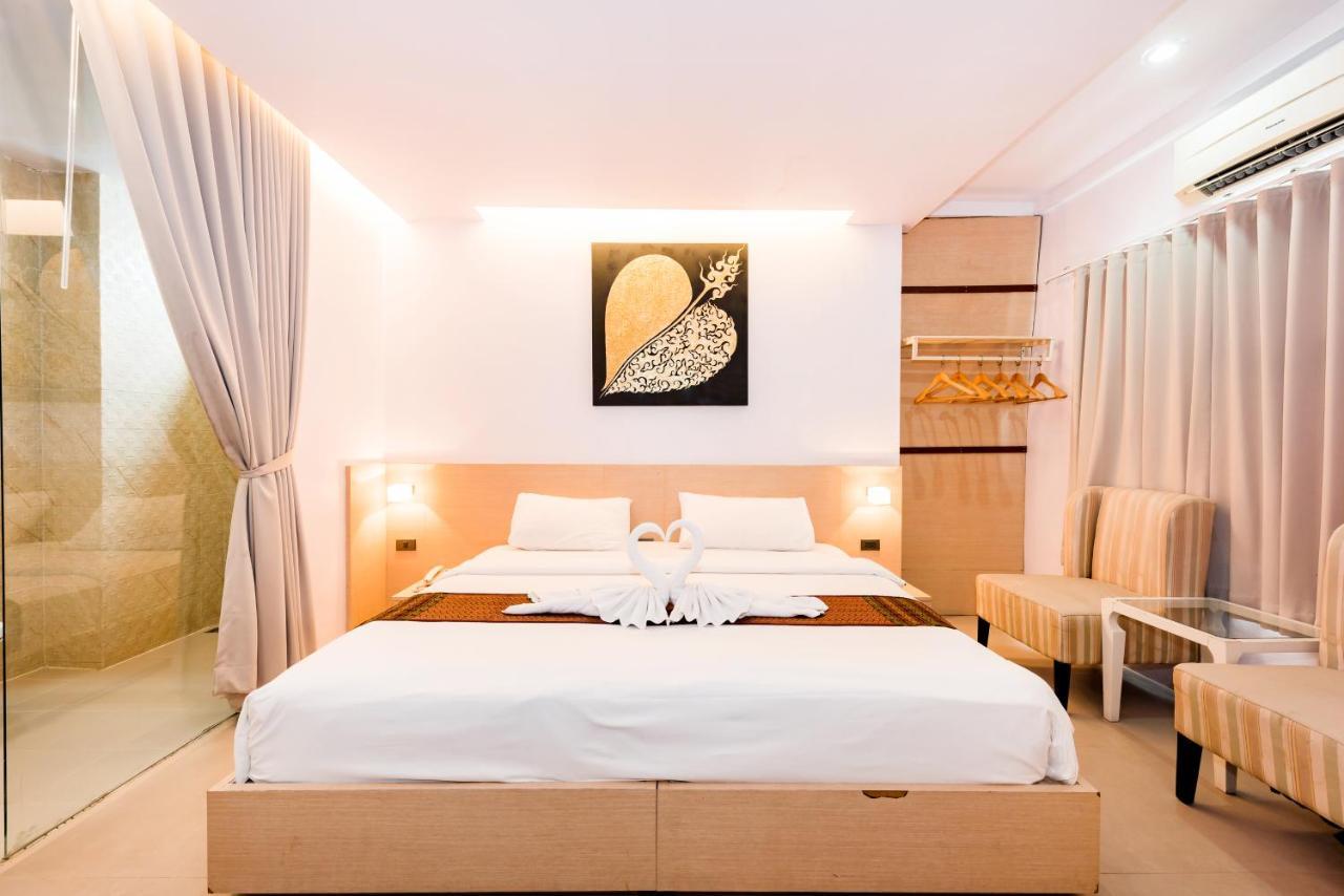 My Hotel Phuket Patong Esterno foto
